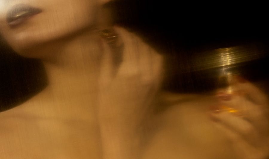 Why Are We So Obsessed With Smelling Like Sex Again?