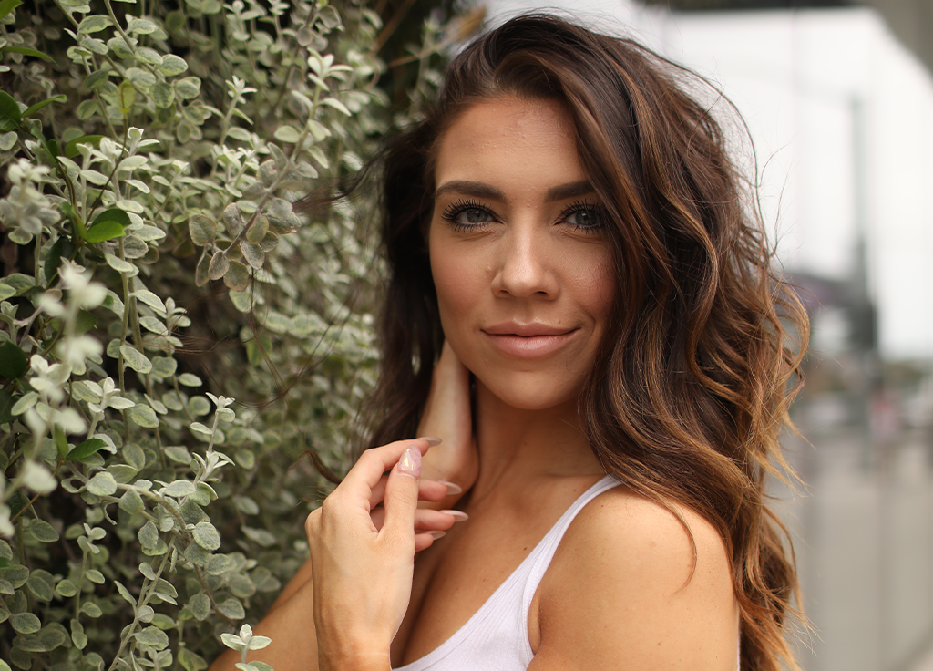 Jenna Johnson-Chmerkovskiy Shares All the Beauty Secrets From ‘Dancing With the Stars’ Ahead of Tonight’s Finale