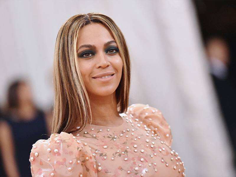 Beyoncé’s Makeup Artist Loves This Firming Serum