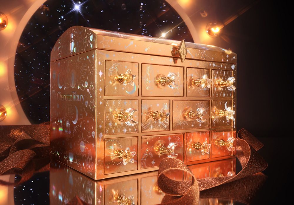 charlotte-tilbury-holiday-treasure-chest-gift
