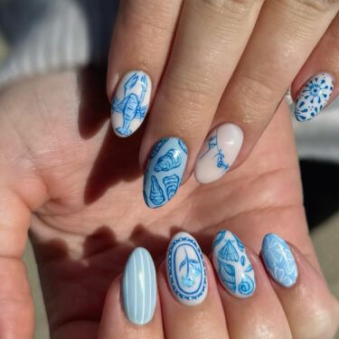 coastal grandma nails