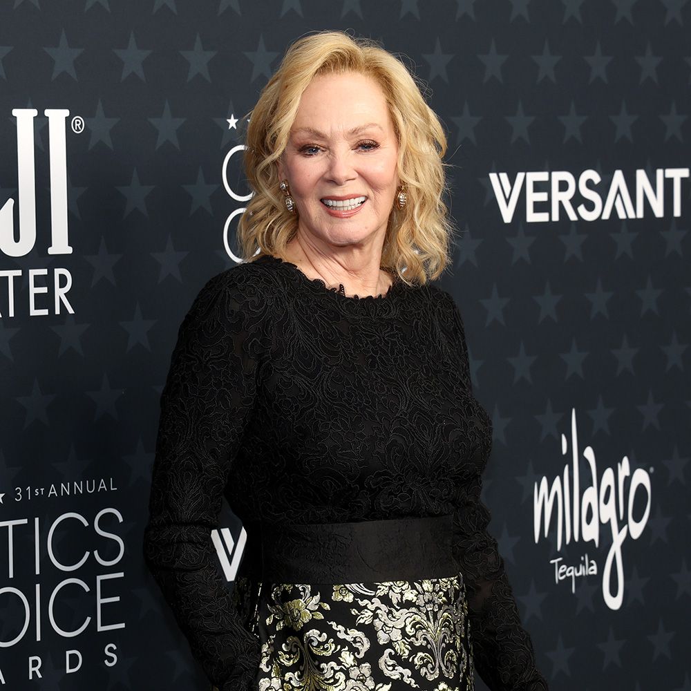 Jean Smart, 74