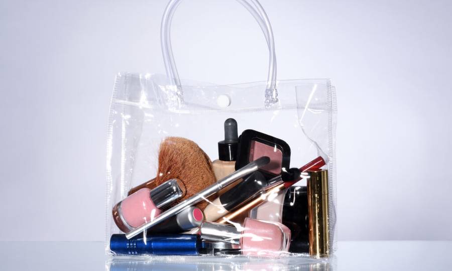 makeup bag cleaning