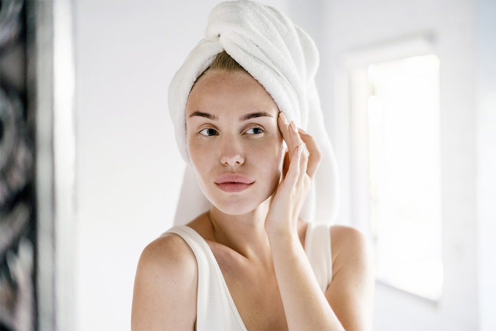 Colostrum 101: Everything to Know About the Trending Wellness Ingredient