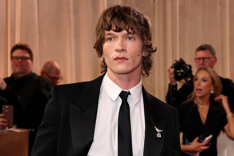 BEVERLY HILLS, CALIFORNIA - JANUARY 11: (FOR EDITORIAL USE ONLY) Connor Storrie attends the 83rd Annual Golden Globe Awards at The Beverly Hilton on January 11, 2026 in Beverly Hills, California. (Photo by Amy Sussman/Getty Images)