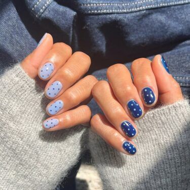 short polka dot nails