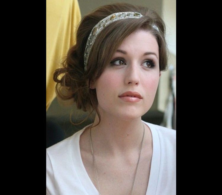 A Sophisticated Headband