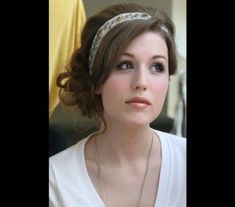 A Sophisticated Headband