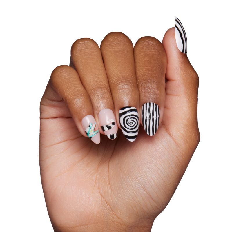 Beetlejuice Beetlejuice x Glamnetic "Sandworm" Nails ($22)