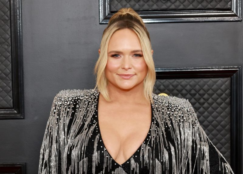 Miranda Lambert Used This Ayurvedic Hair Oil for Tonight’s Grammy Awards