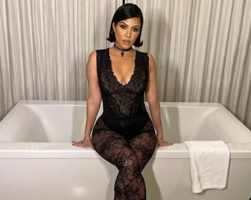 Kourtney Kardashian’s Cleanse Includes Abstaining from Cold Foods and Sex