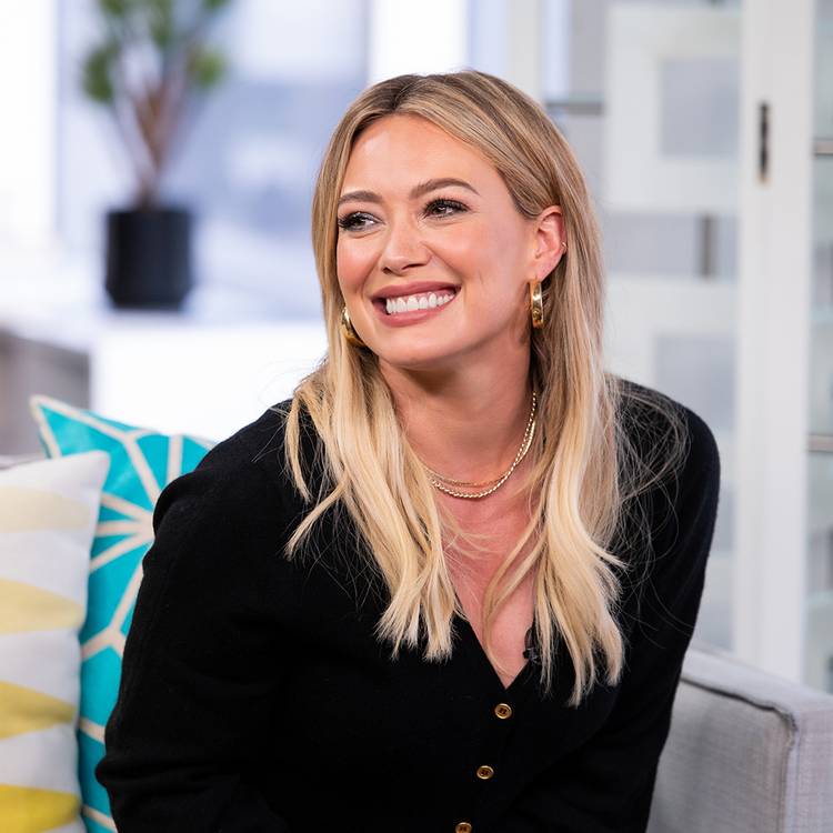Hilary Duff veneers