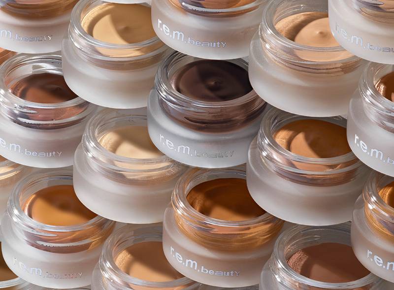 I Tried Ariana Grande’s New r.e.m. Beauty Sweetener Concealer