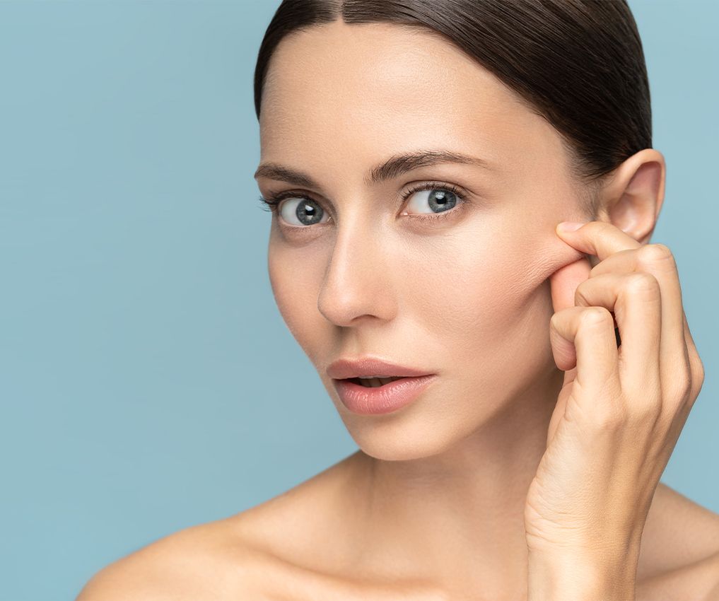 Experts Say These Are 11 Signs of a Great Facelift