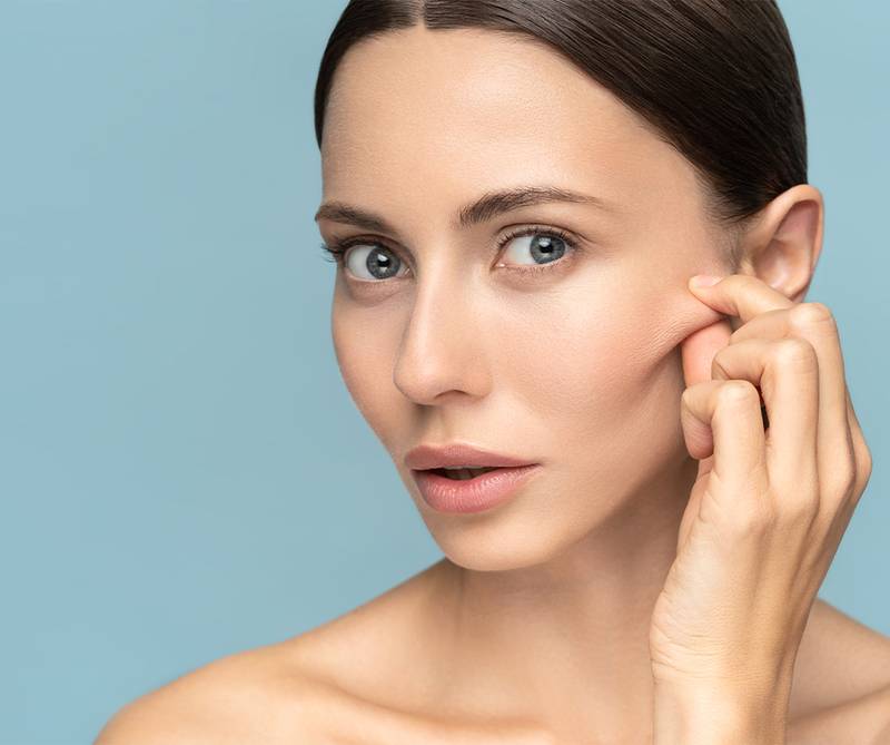 Experts Say These Are 11 Signs of a Great Facelift