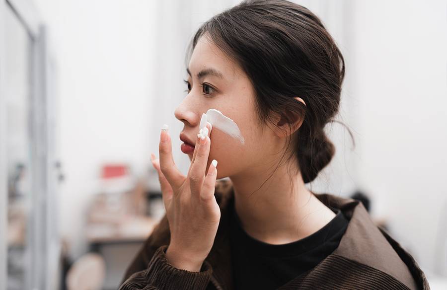 From Slugging to BHAs, These Are Google’s Top Trending Skin-Care Questions of 2022