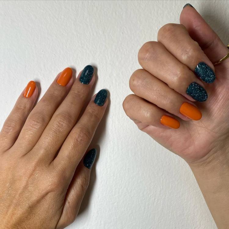 burnt amber nails