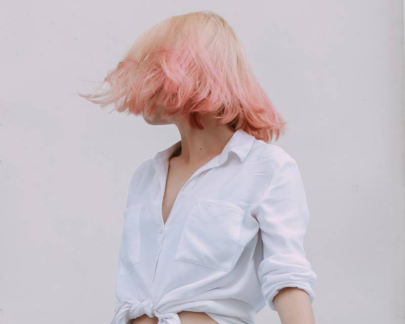 Why Celeb Hairstylists Say Temporary Color-Depositing Masks Are This Summer’s Must