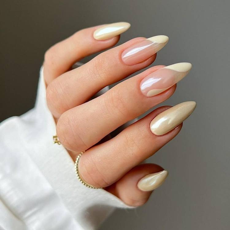 Creamy Eggshell
