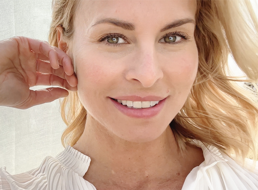 Supermodel Niki Taylor Is the New Face of CoverGirl
