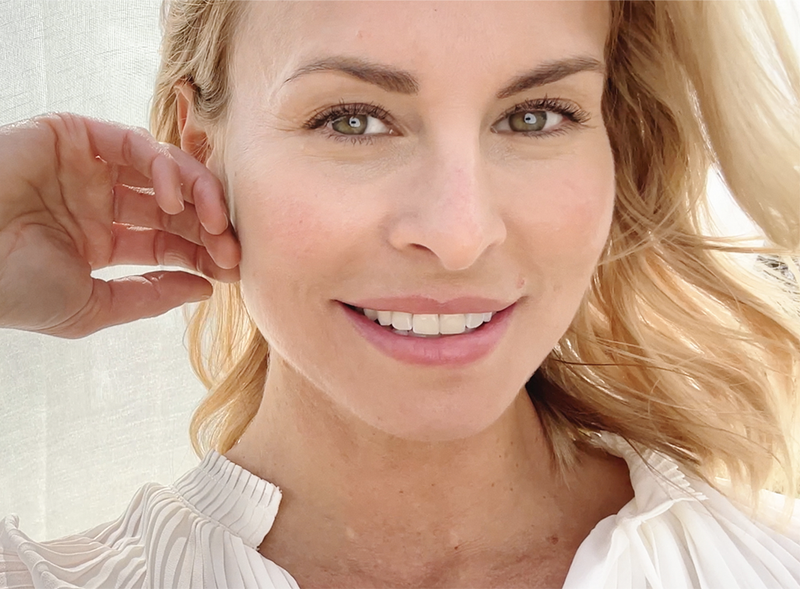 Supermodel Niki Taylor Is the New Face of CoverGirl
