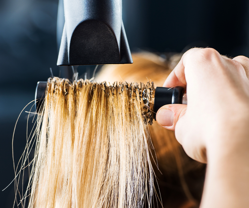 How to Reduce Heat Damage for The Silkiest Strands Possible