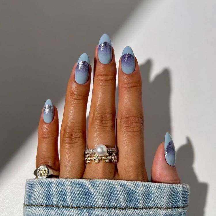 Greyish Blues