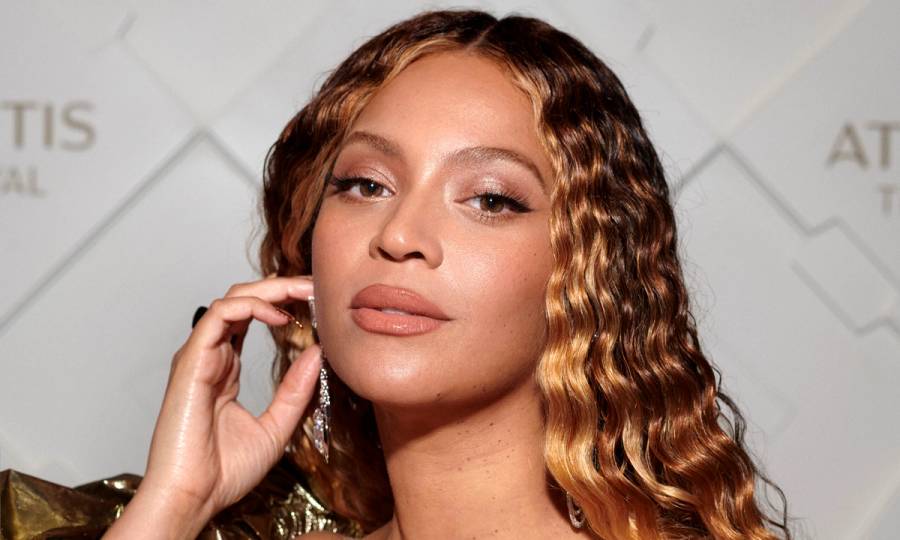 Beyoncé attends the Atlantis The Royal Grand Reveal Weekend, a new ultra-luxury resort on January 21, 2023 in Dubai, United Arab Emirates.