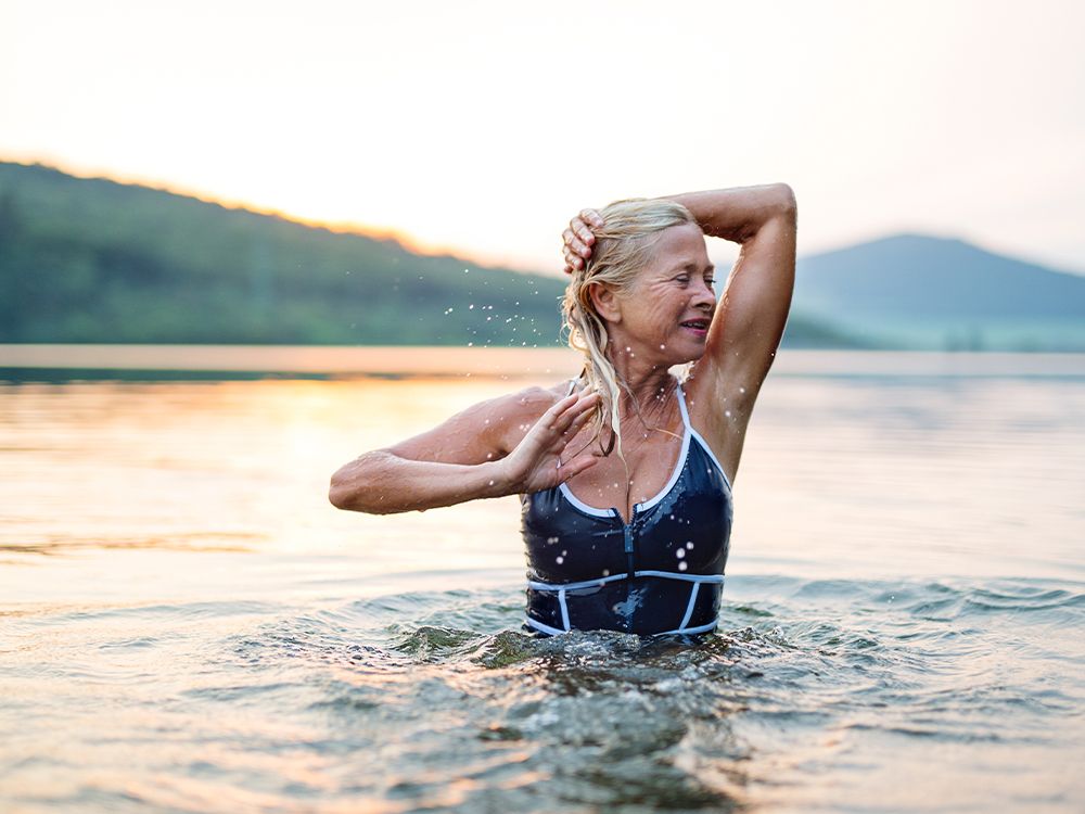 5 Ways to Fake a Breast Lift