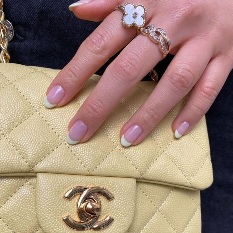 Pastel French