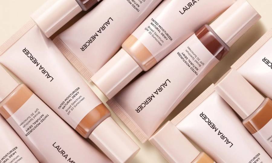Laura Mercier