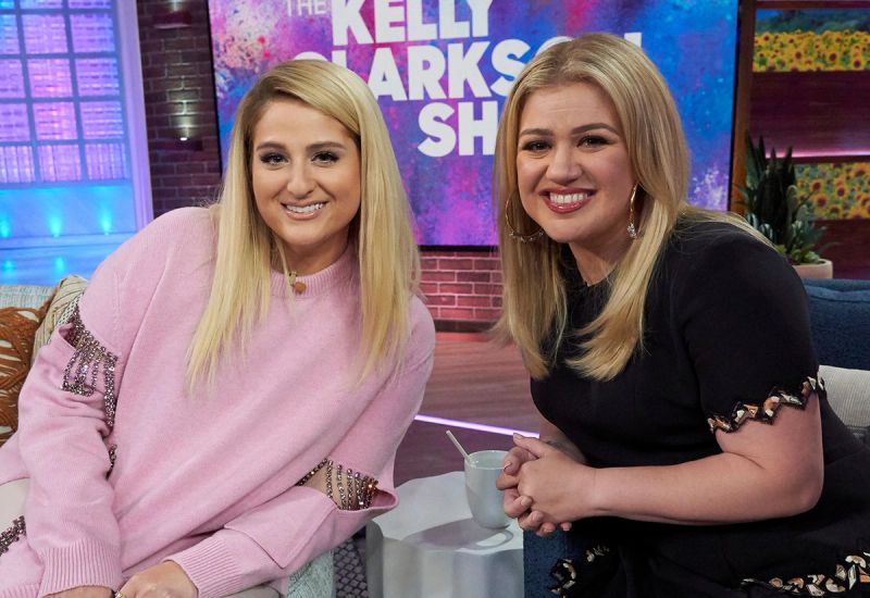 Meghan Trainor and Kelly Clarkson Talk Facial Hair: “I’m Fuzzy Wuzzy”