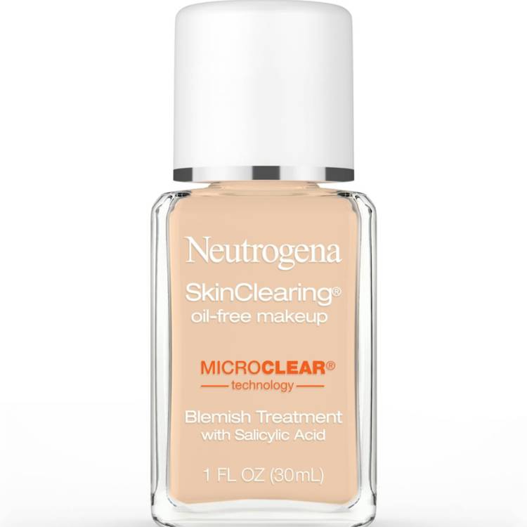 Neutrogena SkinClearing Oil-Free Makeup