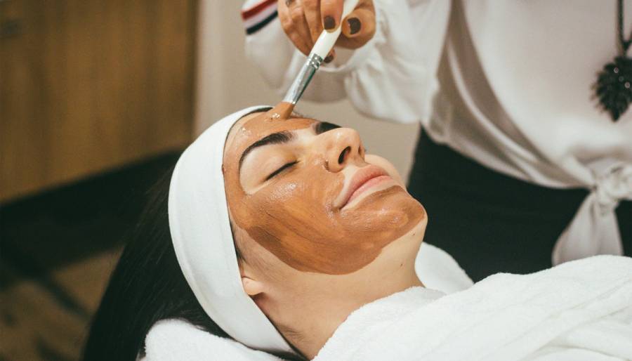 The Biggest Skin Dos and Don’ts Before a Big Event, According to a Met Gala Facialist