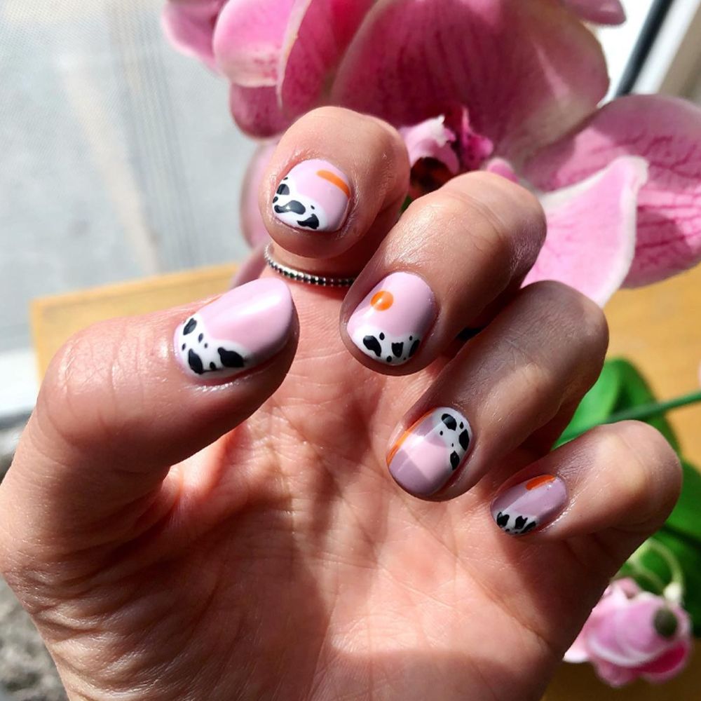 Strawberry Milk Manicure