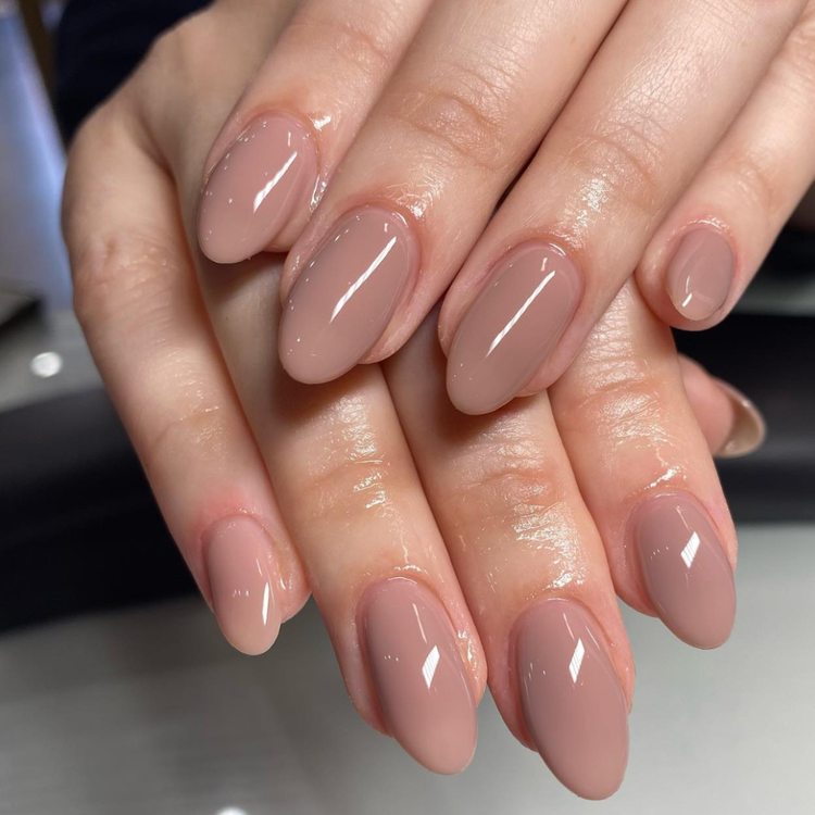 Taupe