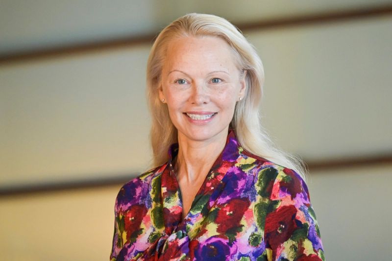 Pamela Anderson attends at the 'The last showgirl' photocall at Kursaal, San Sebastian on September 27, 2024 in San Sebastian, Spain.