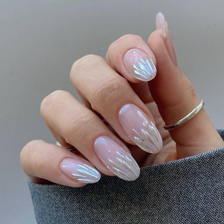 Ice Cap Nails