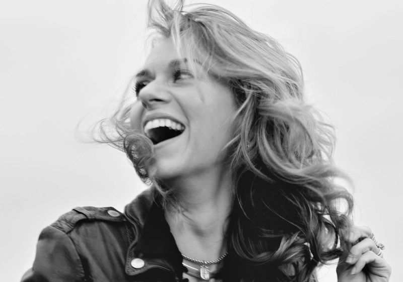 hilarie burton