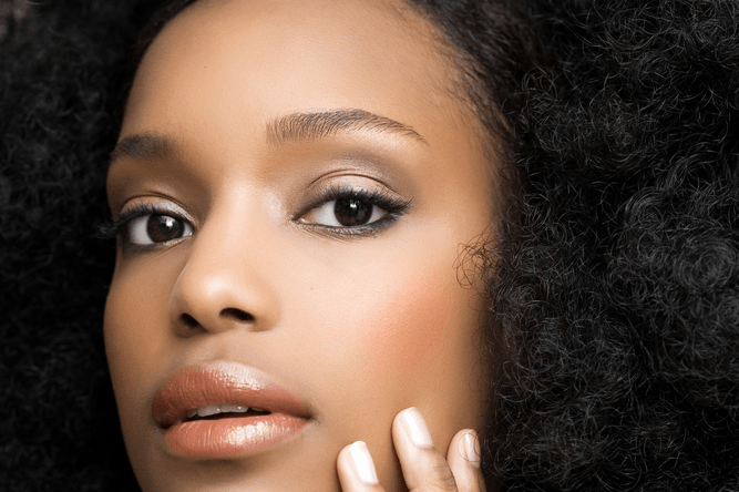 undereyehollowsconcealer 1