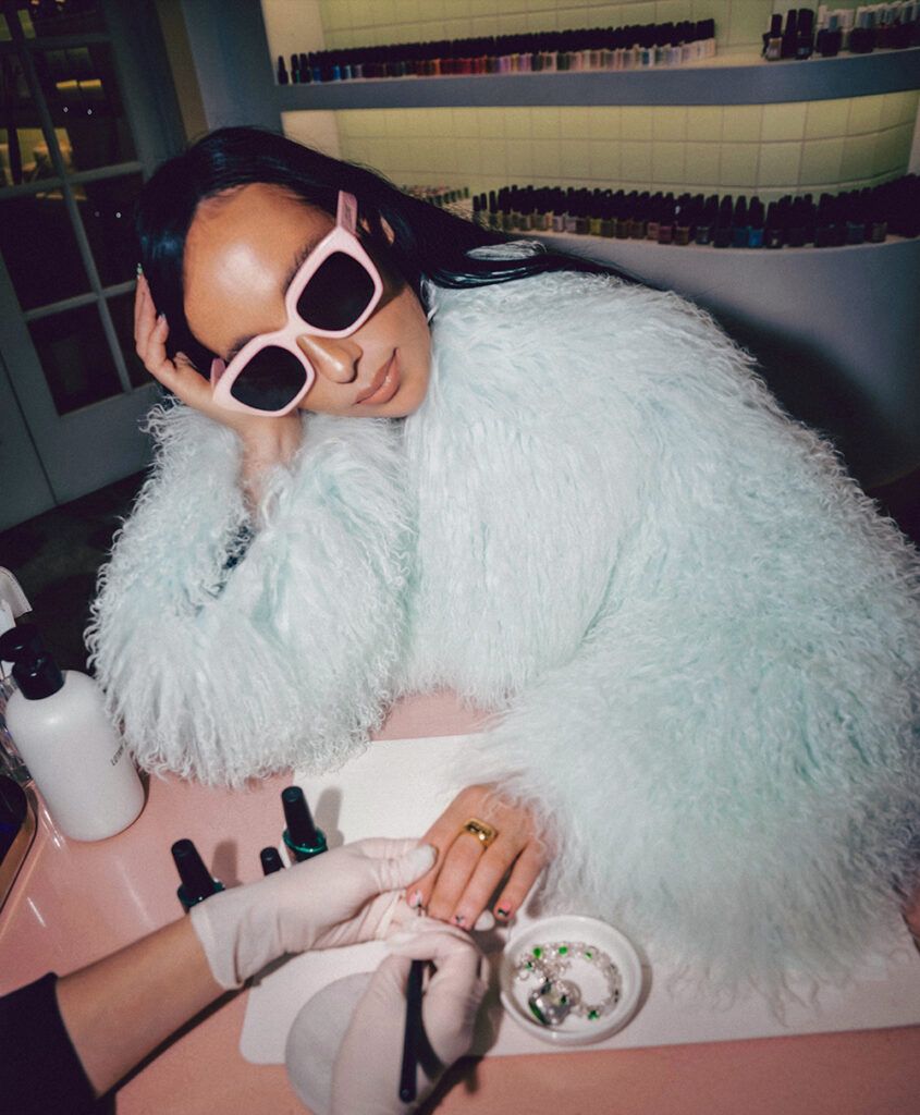 Julia Lang x Chillhouse Mani Edit