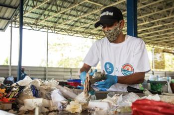 This Impact Project in West Jaba, Indonesia is working to stop ocean-bound plastic waste from leaking into Indonesia's coasts and protect its incredible biodiversity. This project will engage existing networks of informal waste workers for collection of low-value plastic waste, ensuring it is ethically processed.