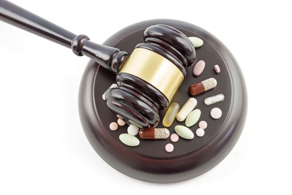 Is there a way to strengthen regulatory enforcement of dietary supplements?