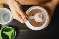 Creatine's Muscle and Strength Benefits May Extend to Middle-Aged and Older Adults, Trial Finds