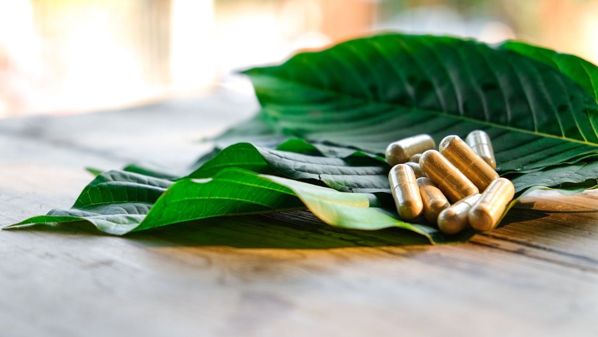 Ohio ban on both natural and synthetic kratom compounds paused