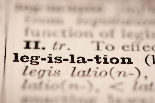 Dietary Supplement Legislation in 2026: Product Listing, Drug Preclusion, and Federal Preemption
