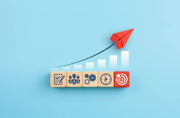 Beyond the Hype: Turning Supplement Trends into Sustainable Strategies