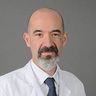 David Planchard is a thoracic oncologist and head of the thoracic pathology committee at Gustave Roussy. He is also president of the International Center for Thoracic Cancers (CICT), a health cooperation group combining Gustave Roussy, the Marie-Lannelongue Hospital, and the Paris Saint-Joseph Hospital.