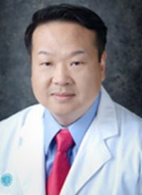 Edward S. Kim, MD, chair of the Solid Tumor Oncology and Investigational Therapeutics and Donald S. Kim Distinguished Chair for Cancer Research at the Levine Cancer Institute