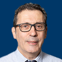 The combination of tusamitamab ravtansine and pembrolizumab with or without chemotherapy generated responses and was well tolerated when used as first-line treatment for patients with CEACAM5-positive nonsquamous non–small cell lung cancer.